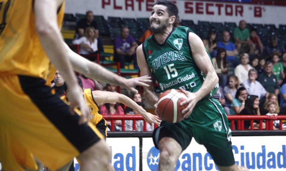 Atenas debutó ganando en el Súper 20 y en la temporada