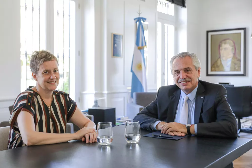 alberto frnandez veronica gomez