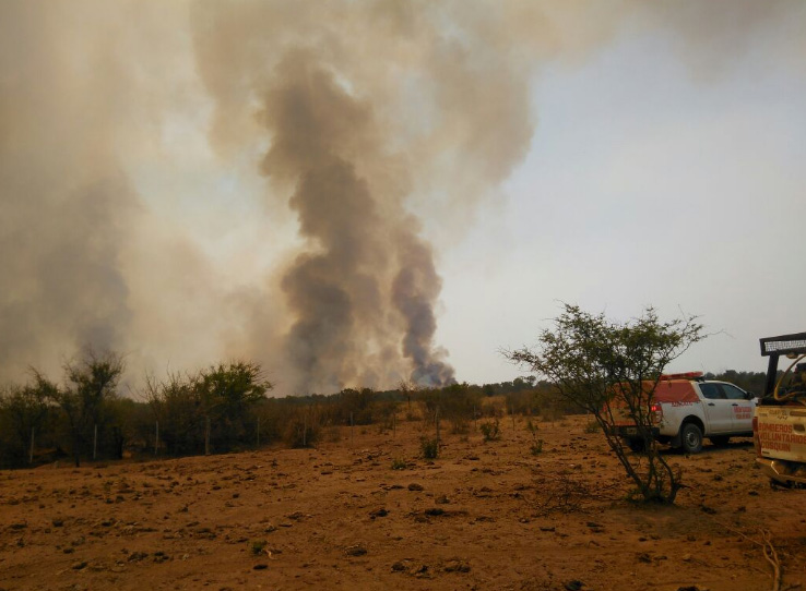 incendio cruz del eje by @ClaudioVignetta
