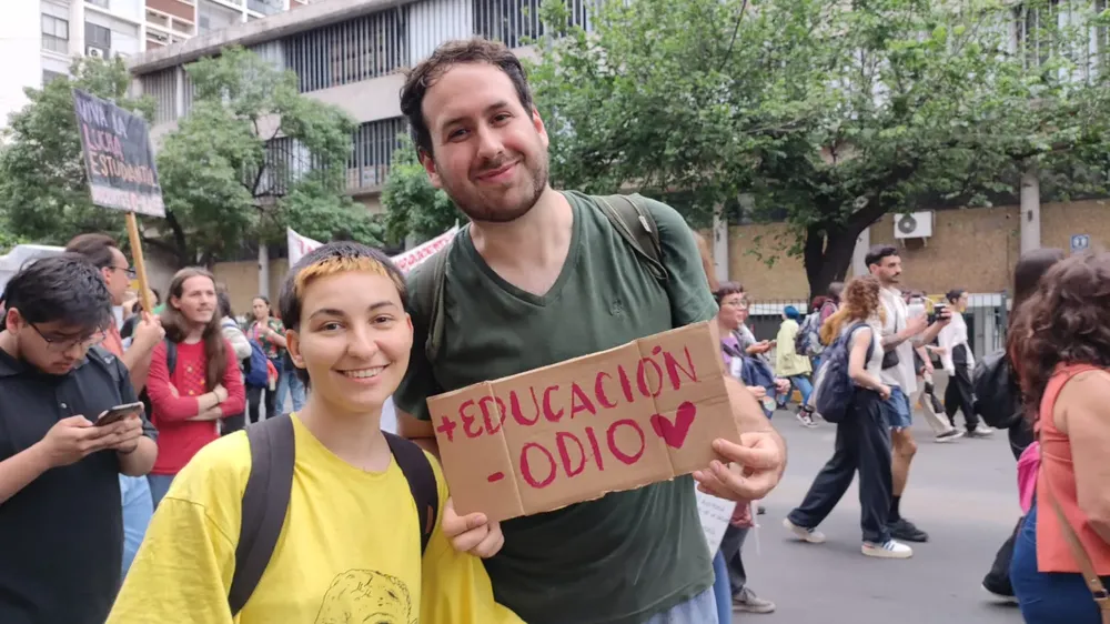 tercera marcha uni by lnm