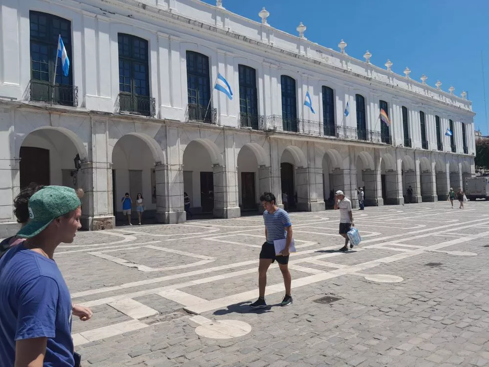 Calor en la ciudad by LNM