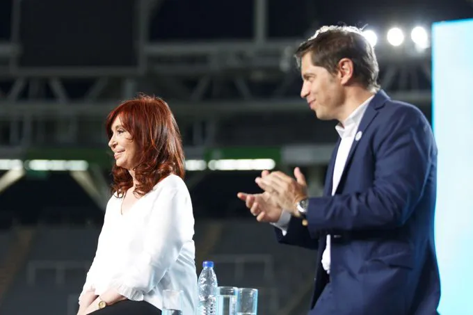 Cristina Fernández y Axel Kicillof (X de CFK) 2