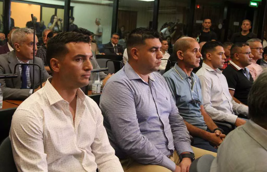 Policías imputados por el crimen de lucas gonzález by na