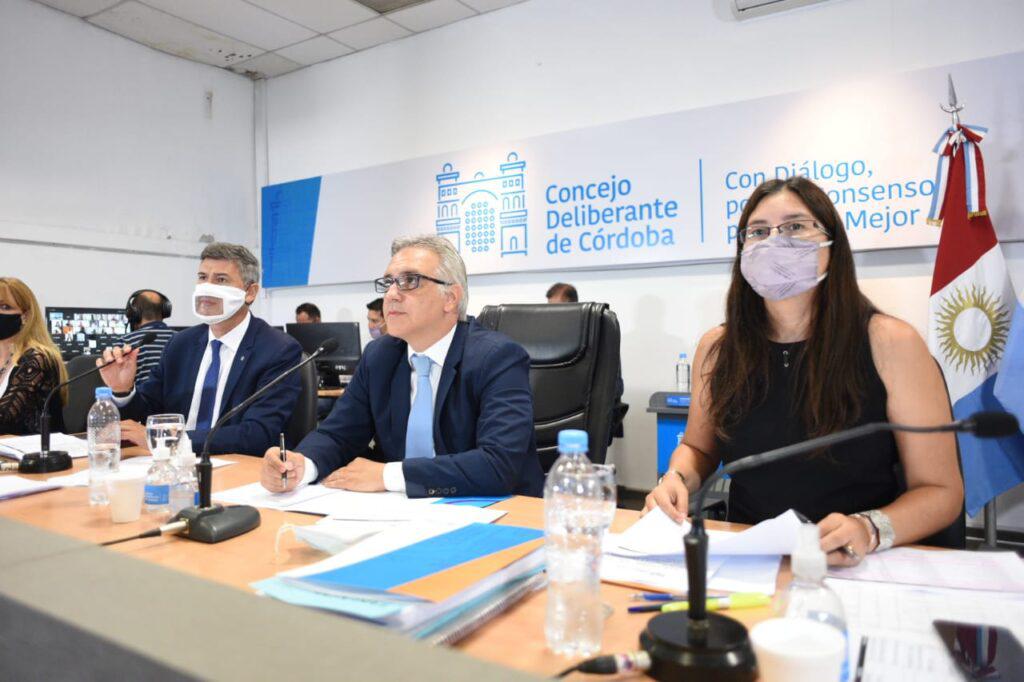 Concejo Deliberante Llaryora prensa