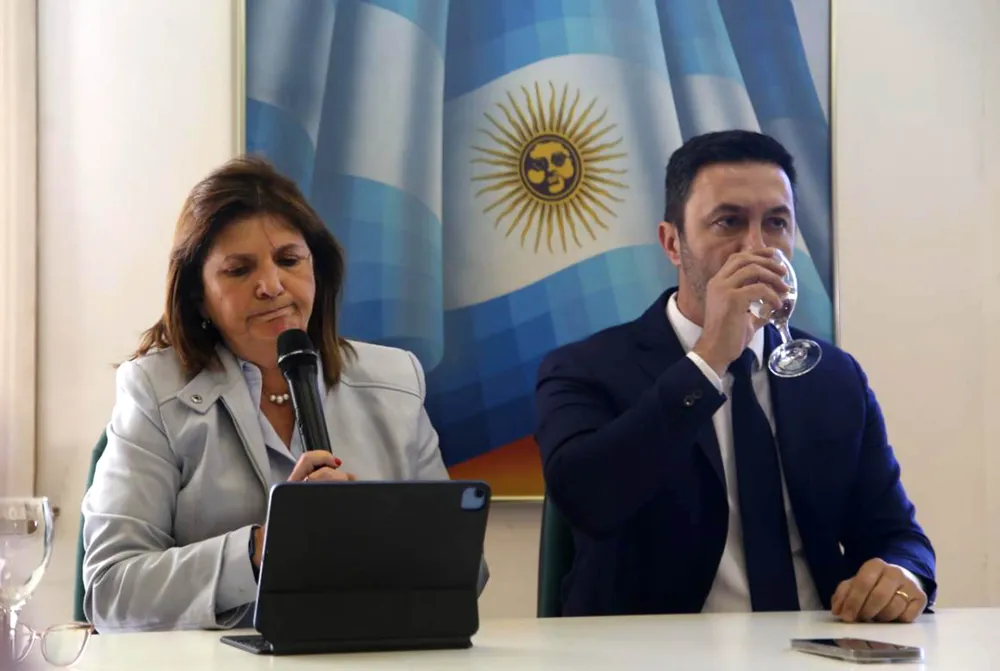 bullrich y petri by na