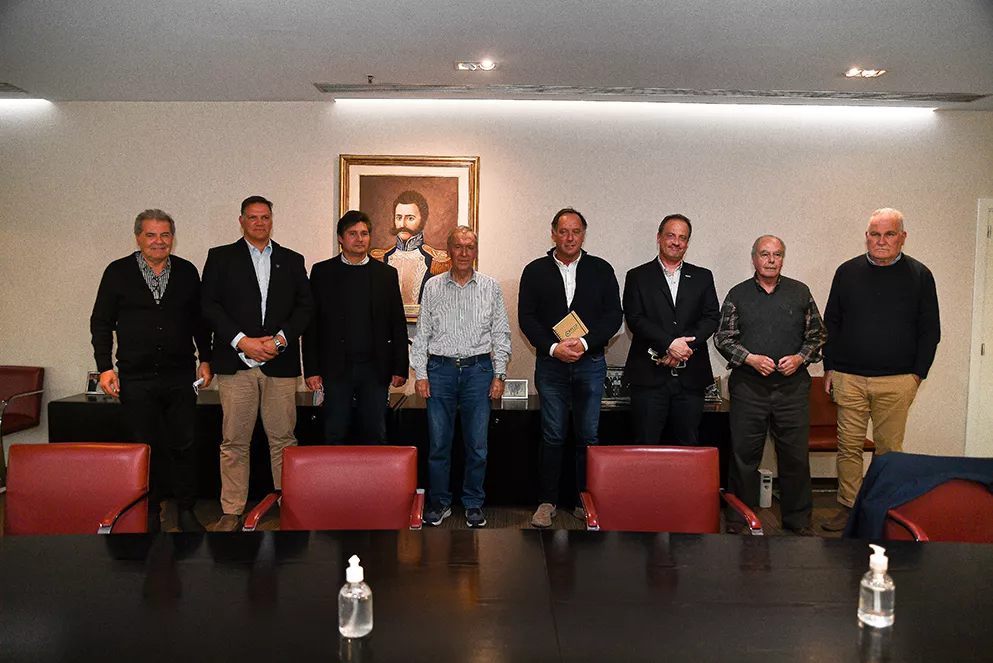 Schiaretti con Mesa de Enlace Córdoba by prensa gobierno