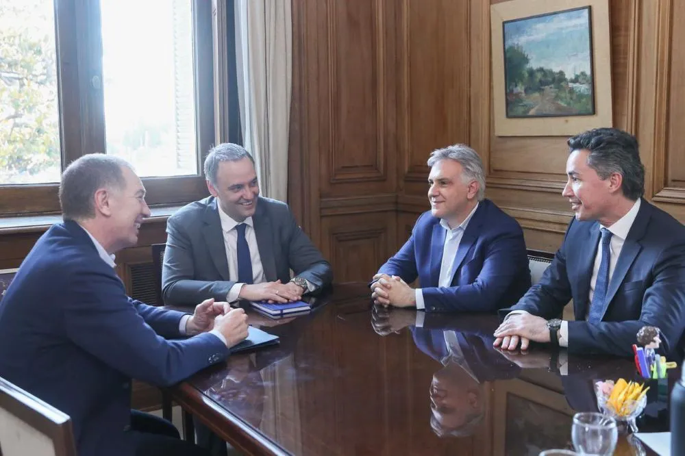 Llayora Santilli by Presidencia