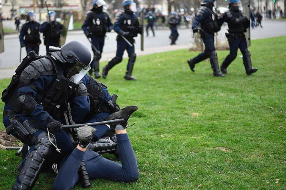 Policia-violencia-institucional by El Parlamentario