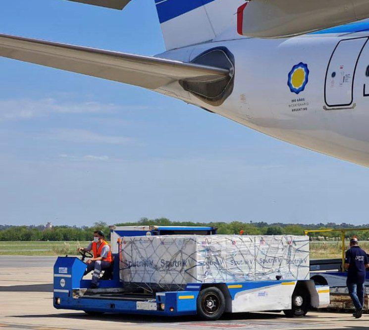 vacunas Sputnik V Aerolíneas by tw Aerolíneas