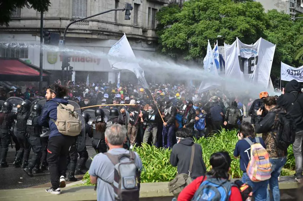 Incidentes en marcha UTEP NA