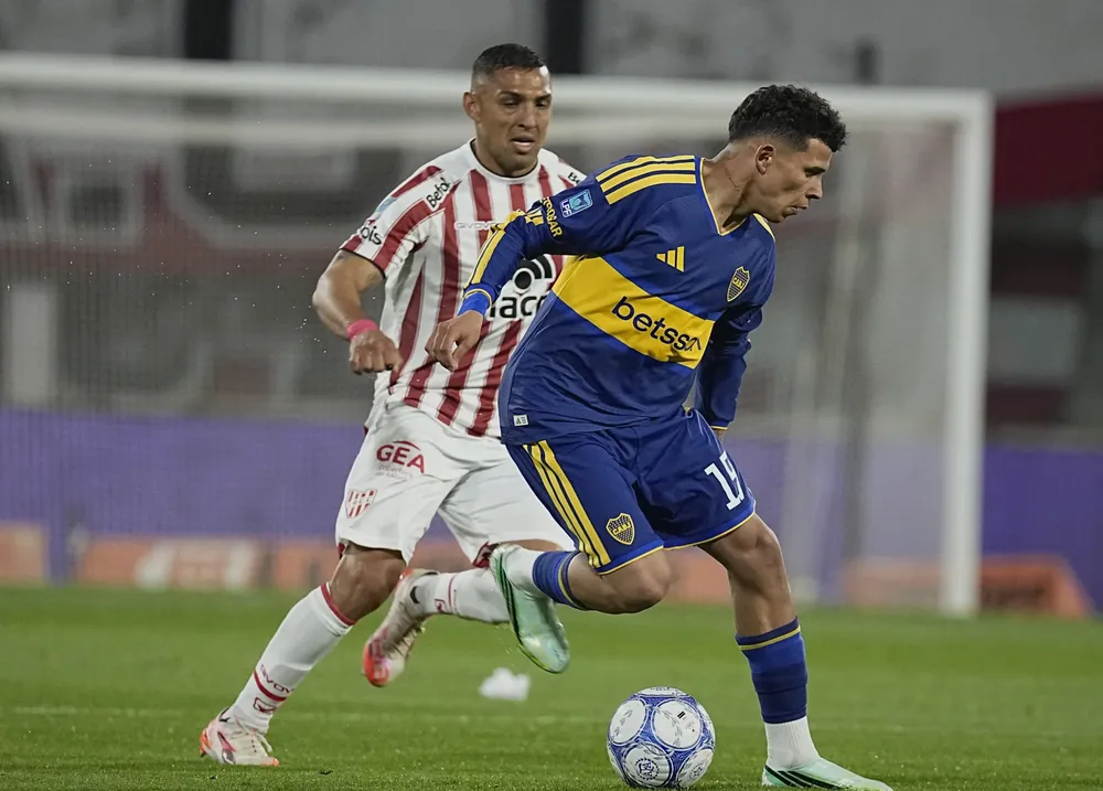 Bica vs Inst by BocaJrsOficial