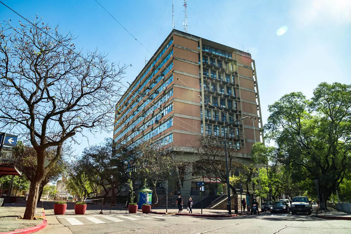 Palacio 6 de Julio (Javier Imaz)