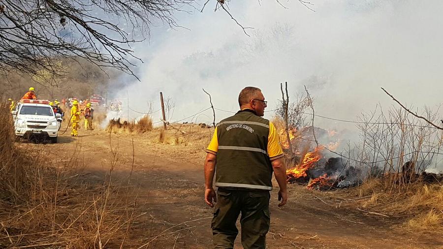 Incendio Sierras Punilla Cosquín by @Fuegocba