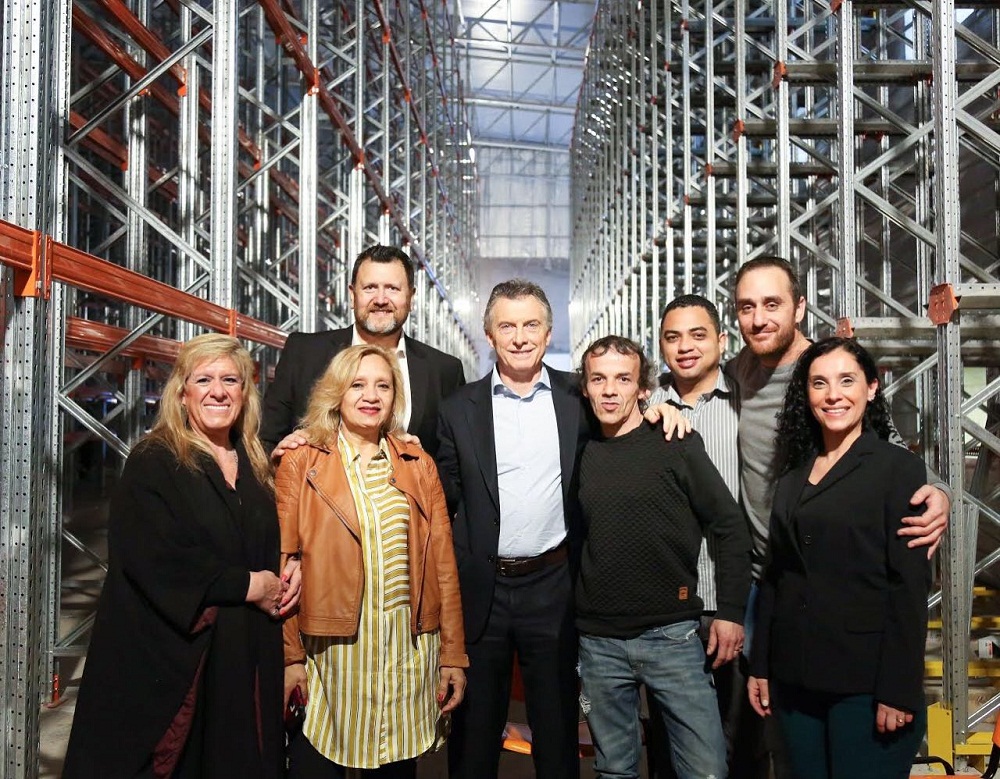Macri en fabrica que cerró Noroghi 3