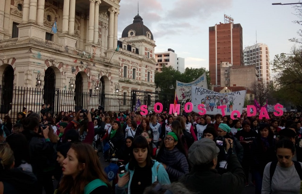 Marcha encuento nacional de mujeres @RevistaChispa
