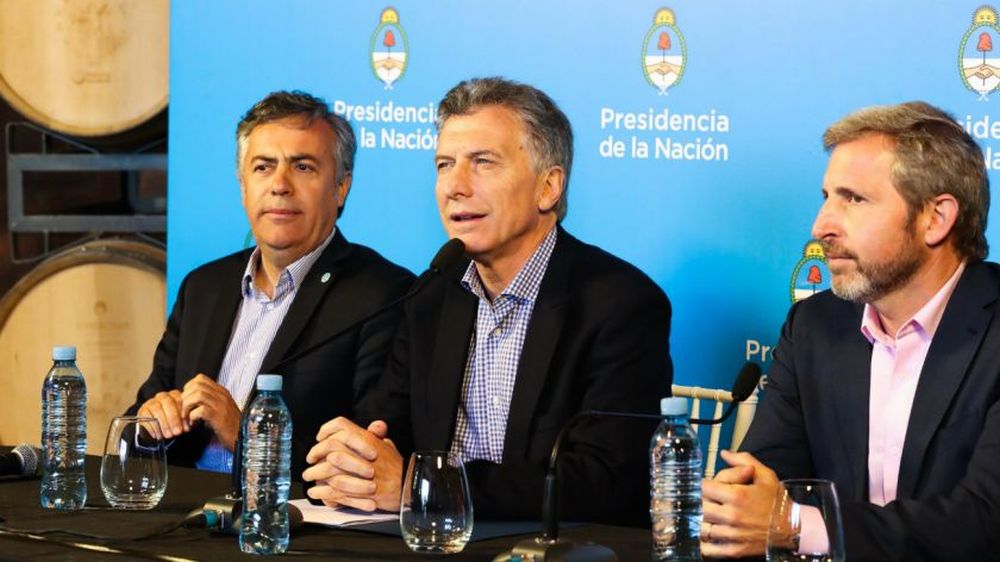 Macri conferencia con Cornejo y Frigerio