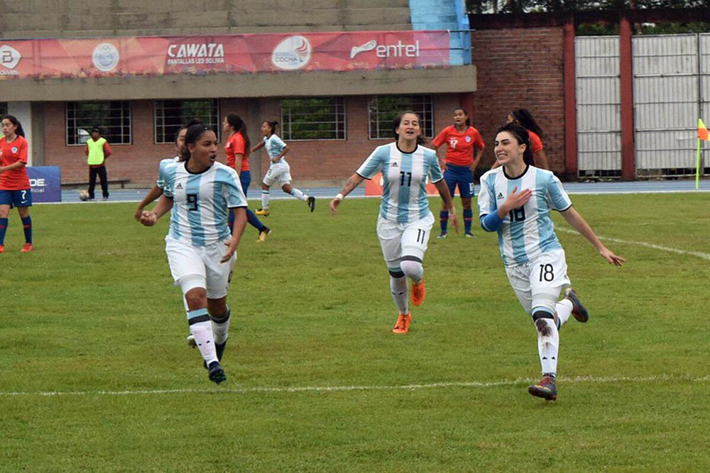 ¡Juega, juega, Juliana Berardo juega y cumple sueños de Selección!