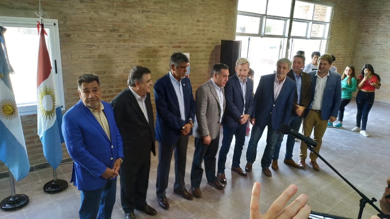 Frigerio Finocchiaro IPEM 410 villa allende by prensa Min de Educ Córdoba