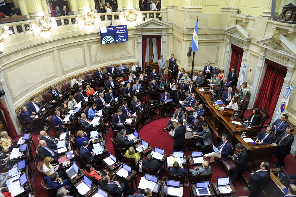 senado by na