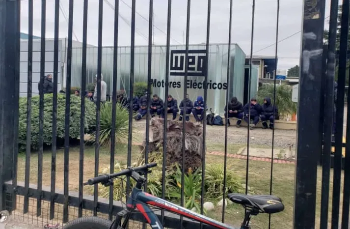 Reclamo en la fábrica Weg (UOM Córdoba)