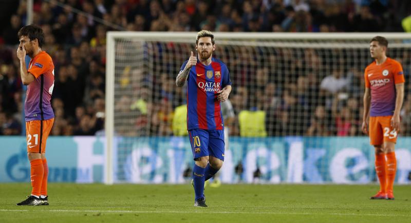 2016-10-19T191535Z_119906135_MT1ACI14645579_RTRMADP_3_SOCCER-CHAMPIONS-FCB-MCI