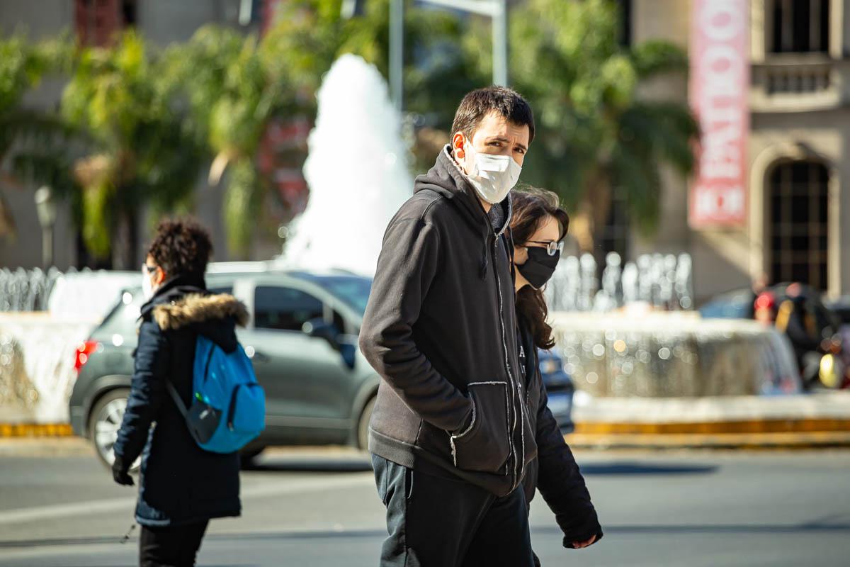 Clima Invierno - Gente © 2020 Javier Imaz - LNM_015