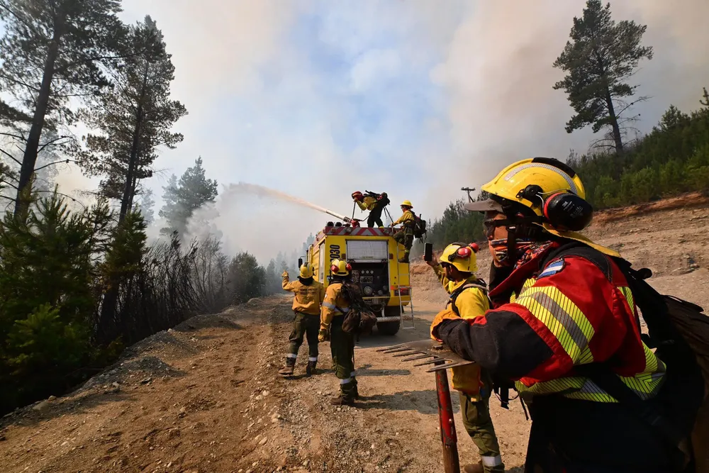 Incendios puerto Patriada by na