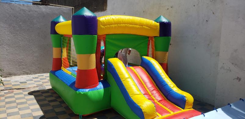 castillos inflables robo