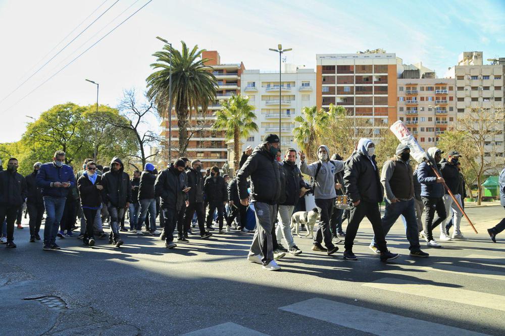 uta protesta 13-7-20 Javier Imaz (1)
