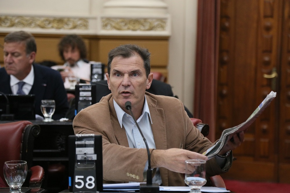 Javier Bee Sellares hoy