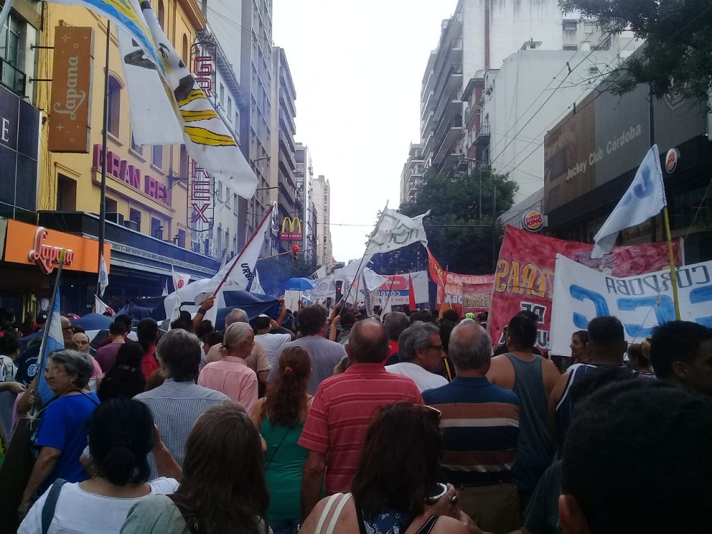 marcha de las antorchas gentileza más democracia