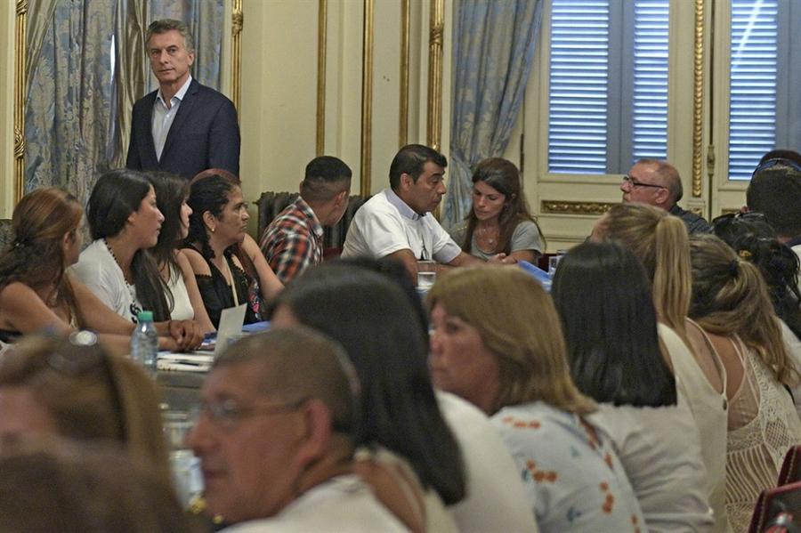 macri familiares ara san juan by afp
