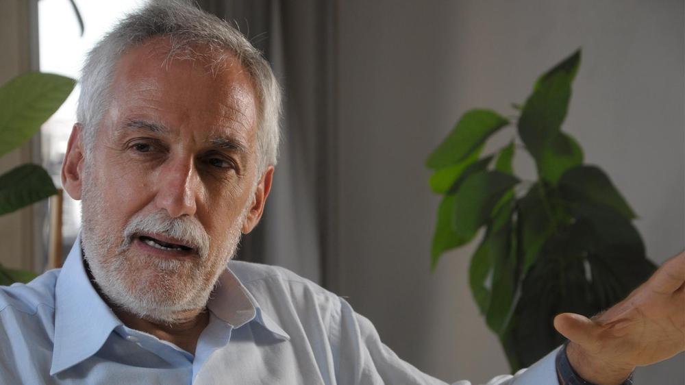 Héctor Otheguy