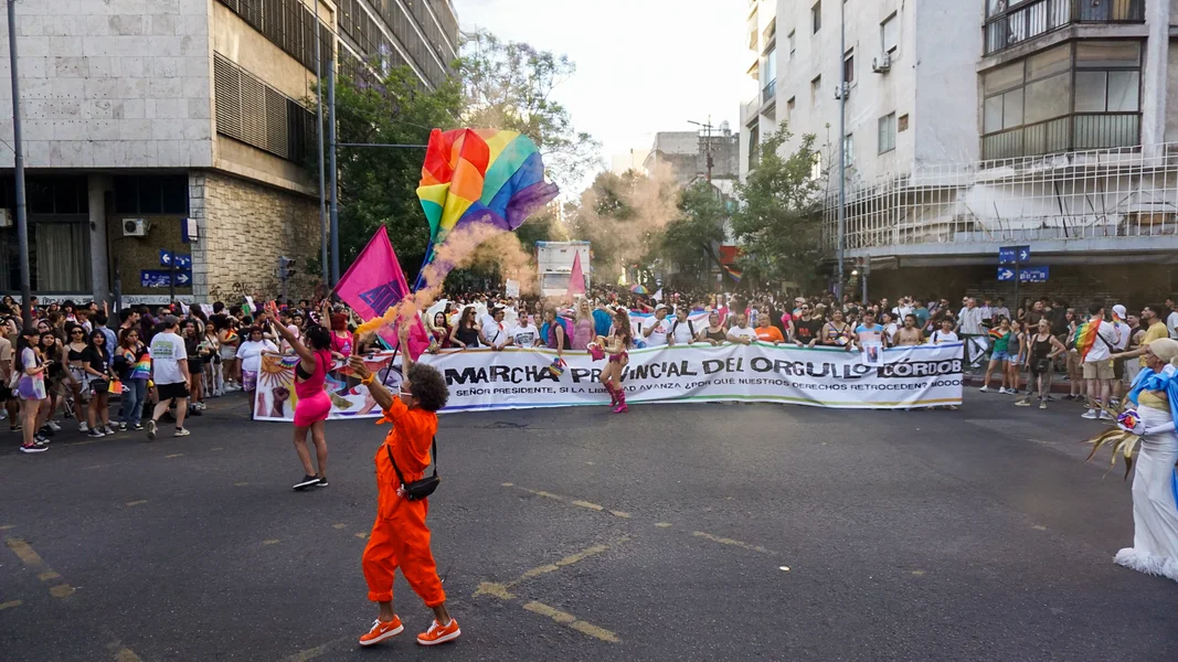 Marcha del Orgullo Córdoba 2025 (Maximiliano Diana) (4) 5