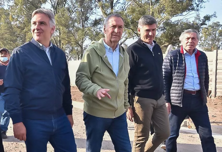 Llaryora y Schiaretti Villa Unión 1
