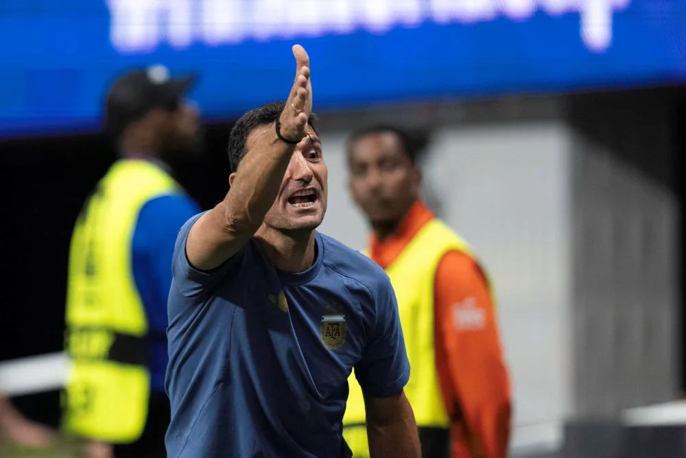 Scaloni tras el partido contra Egipto Foto Florencia Arroyo NA