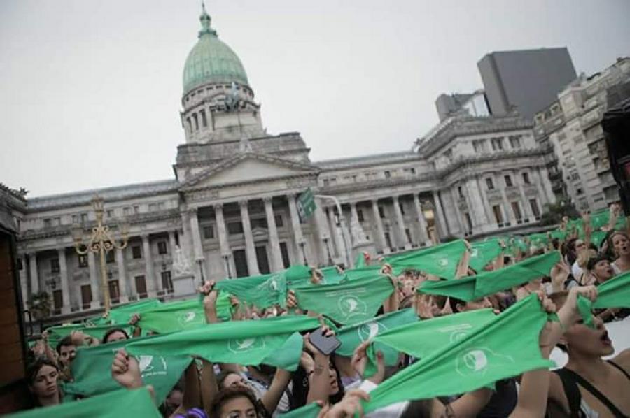 Pañuelazo en el Congresp