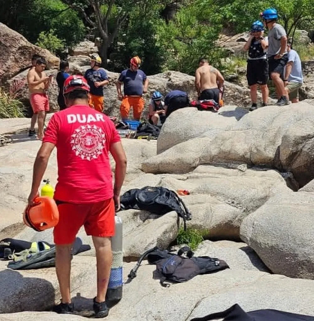 turista ahogado en mina clavero Departamental San Alberto 2