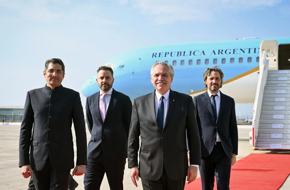 Alberto Fernández llegó a Nueva Delhi (NA)