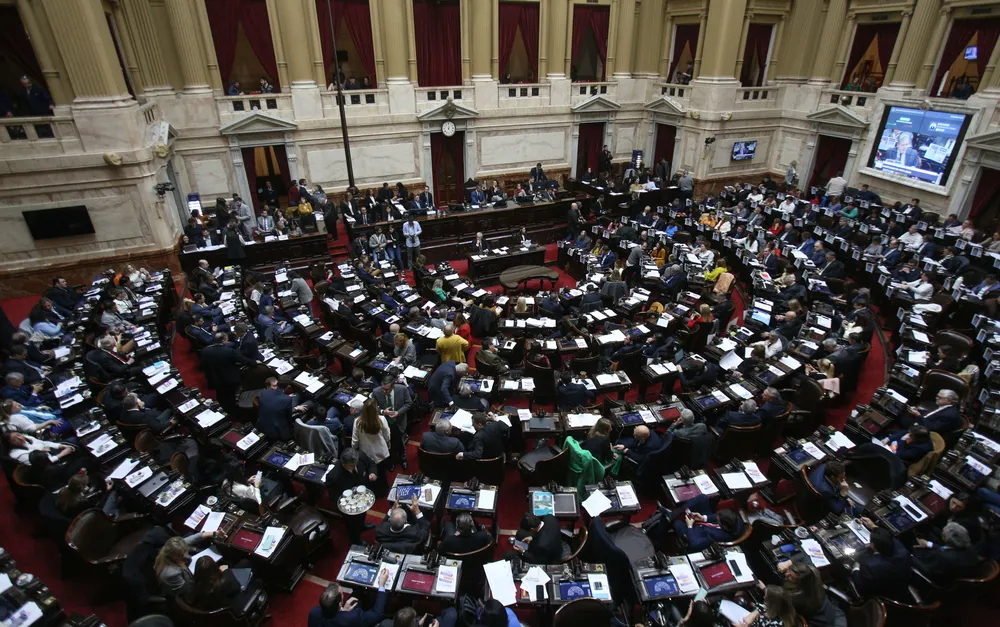 Diputados debate la aprobación de la Ley Bases (NA)