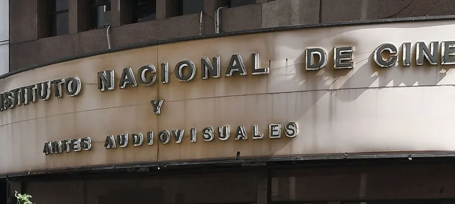 INCAA gentileza