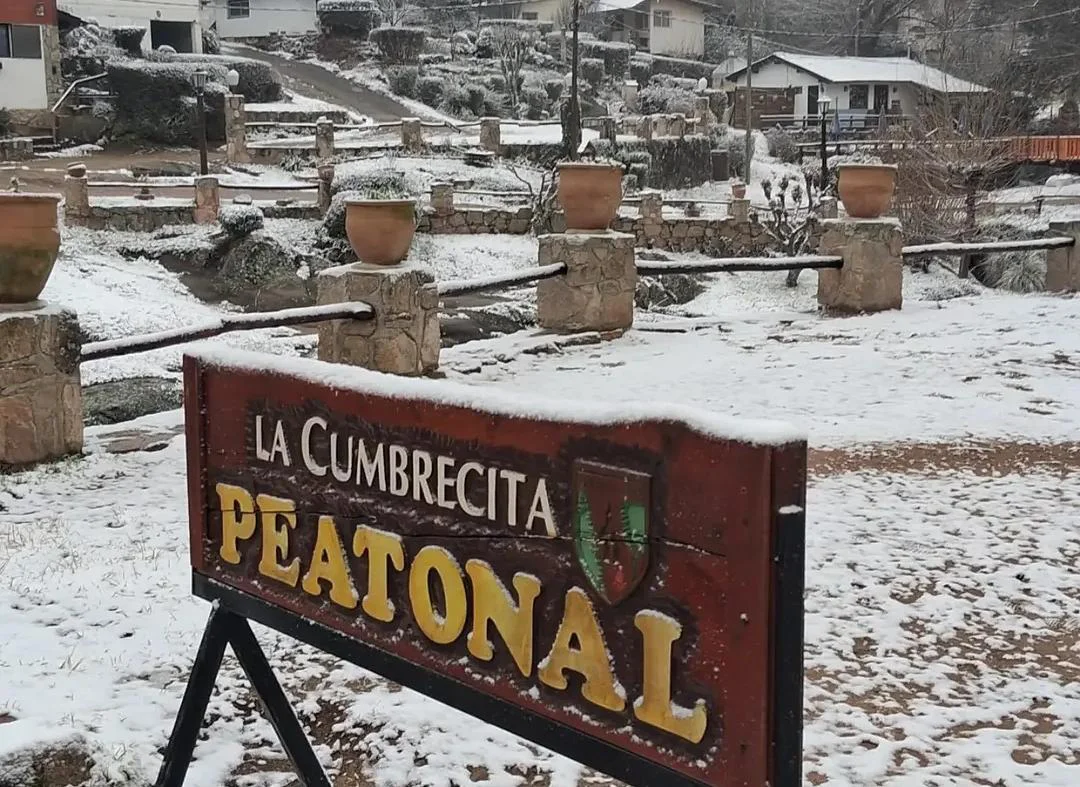 Cumbrecita nevada by gentileza @noticiasflash