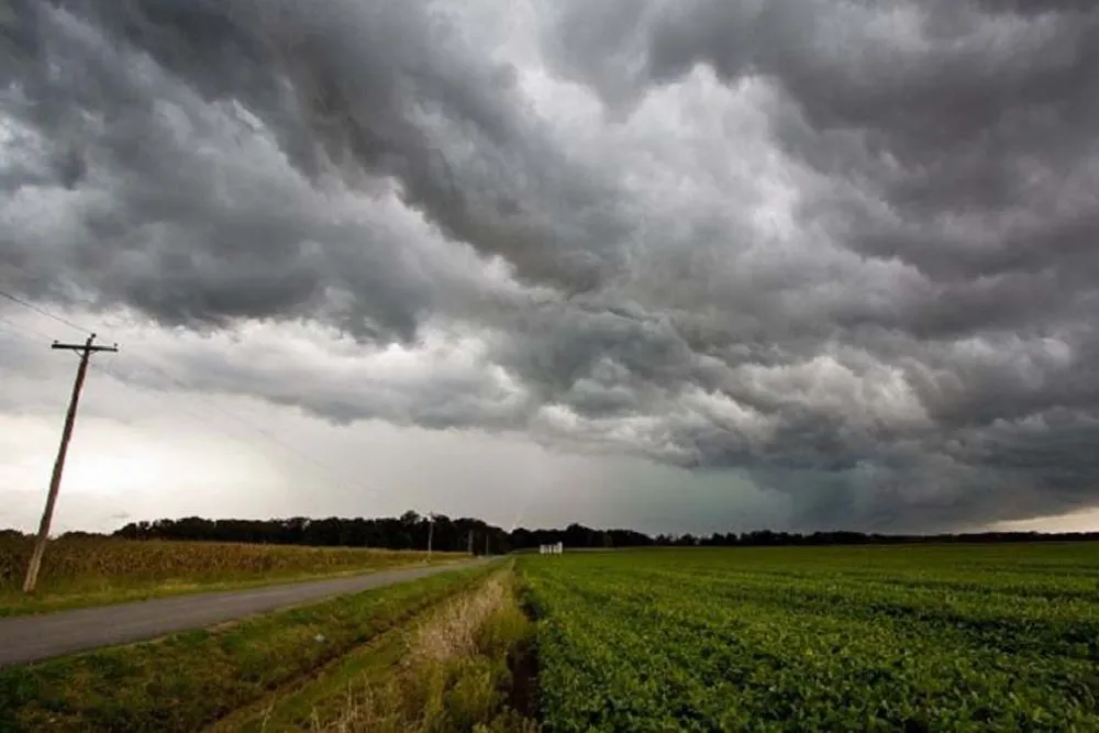 Tormenta fuerte prensa.cba