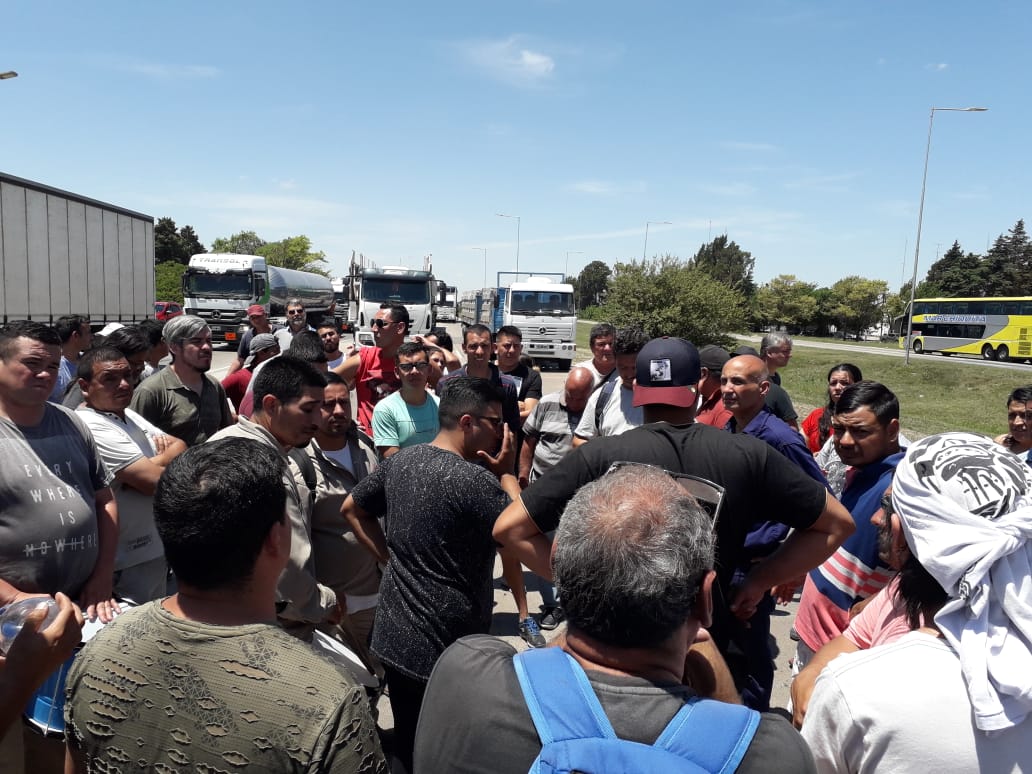 Trabajadores Molinos Minetti by Gentileza