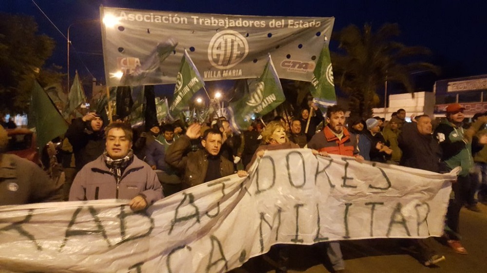 Marcha despidos en Villa María