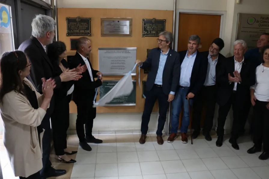 inauguran nuevo Edificio Torre y remodelaciones en FCQ