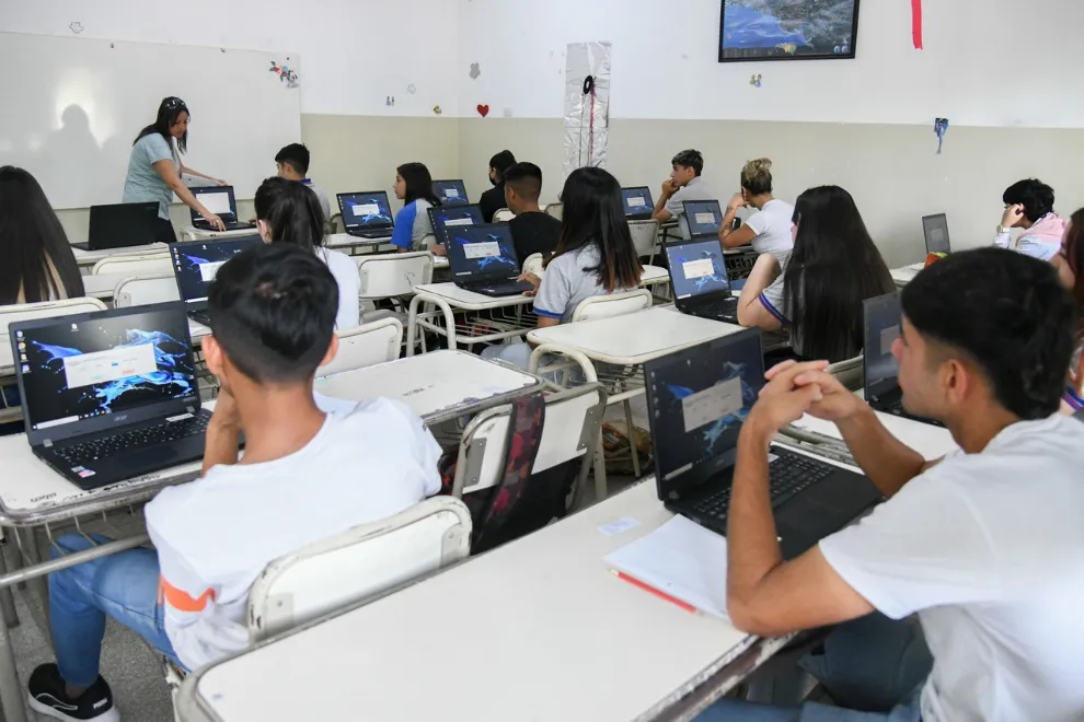estudiantes escuela by gob de Córdoba