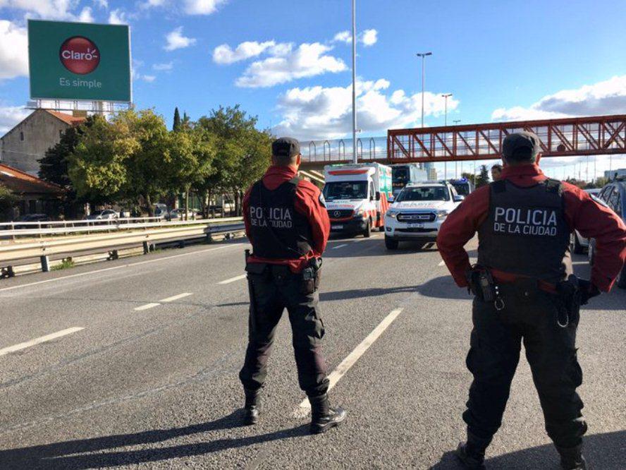 policía ciudad