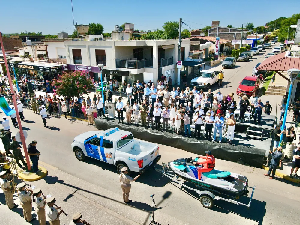 Desfile en Embalse 2