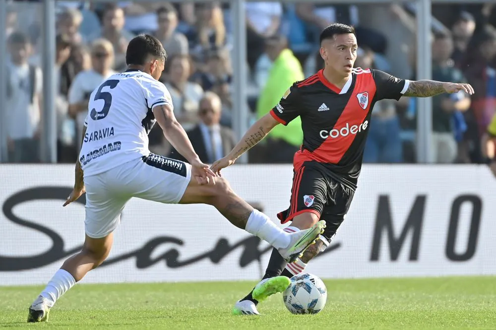 River defiende la punta ante un Gimnasia que busca olvidarse del descenso